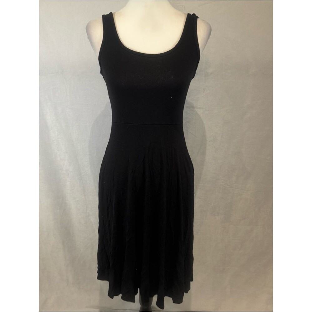 Olivia Rae black soft and flowy dress with pockets size small